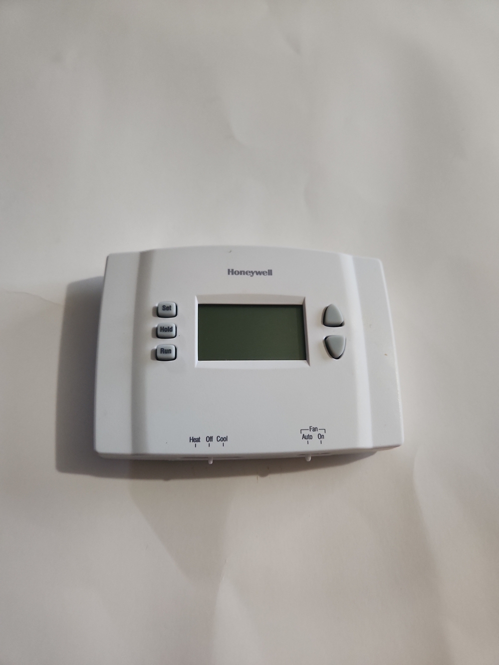 Honeywell Thermostat RTH221B1021